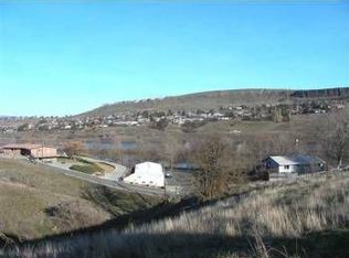 811 24th Ave, Clarkston, WA 99403