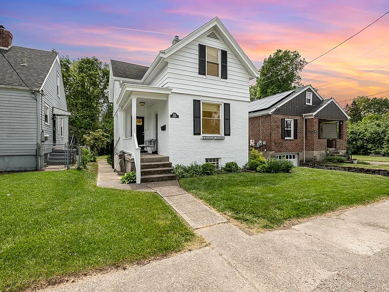 6835 Merwin Ave — Photo 5