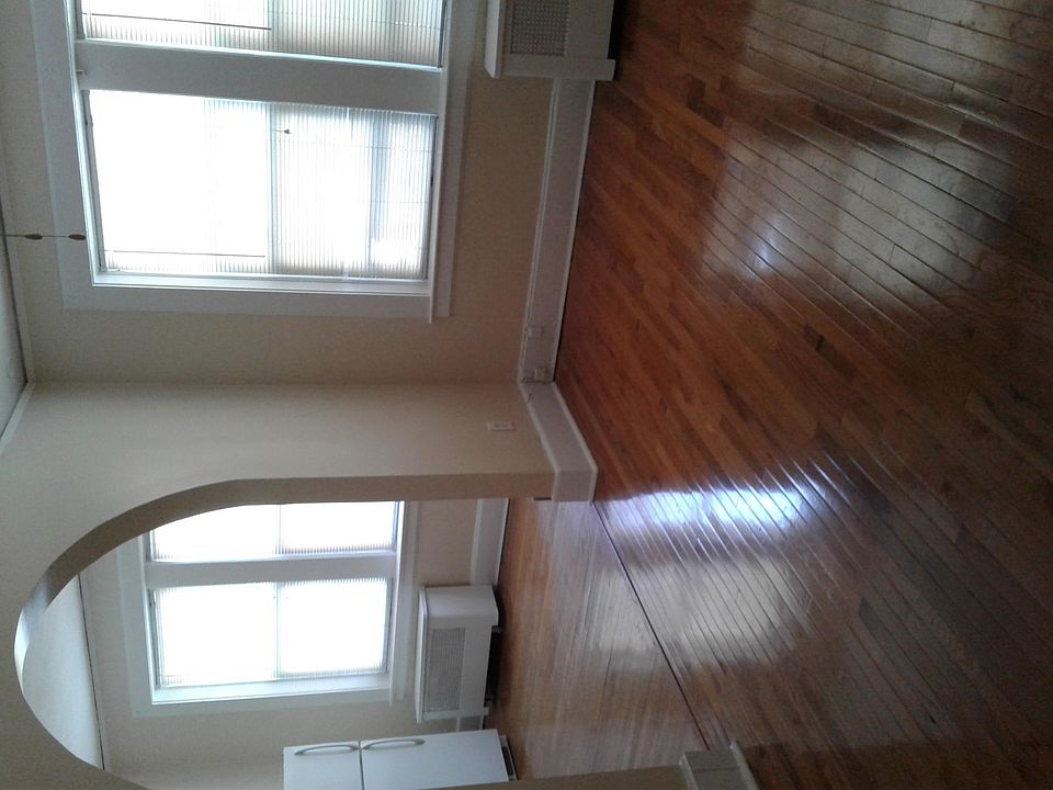 1st image of 187 Maplewood Ave #9
