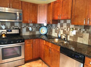8024 Jackson St, Philadelphia, PA 19136
