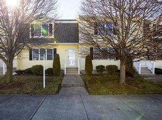 7 Hyde Ave, Pawtucket, RI 02861