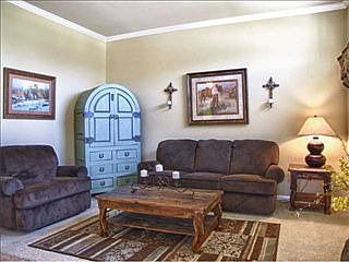 4th image of 2600 Saddle Blanket Pl