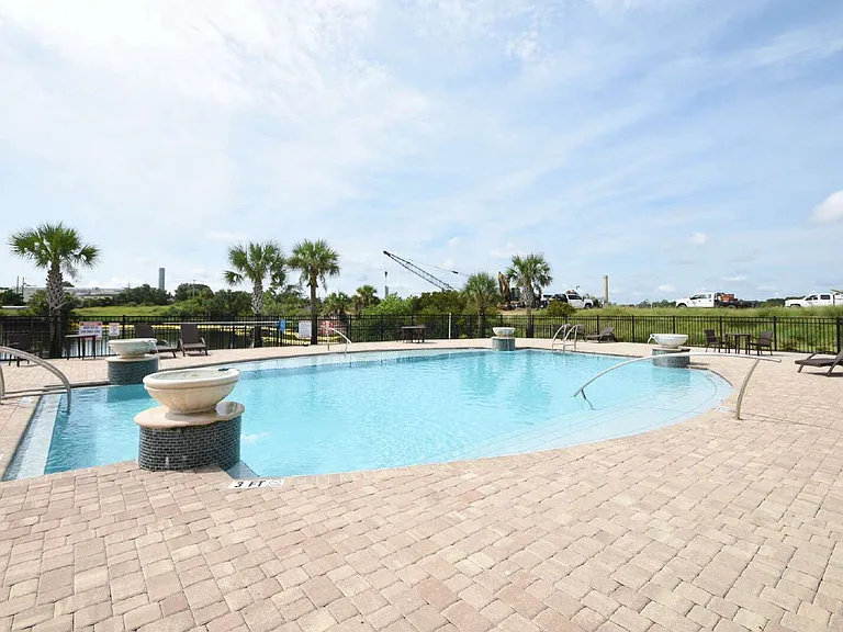 114 Del Palma Dr — Photo 49