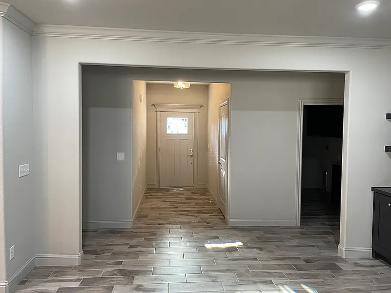 204 Vicks Cir — Photo 9