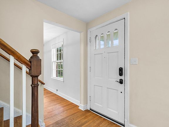 3rd image of 2200 Windham Ln