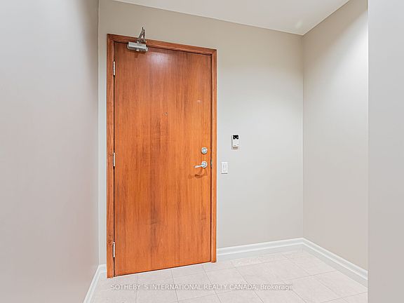 5th image of 500 Queens Quay W #105W