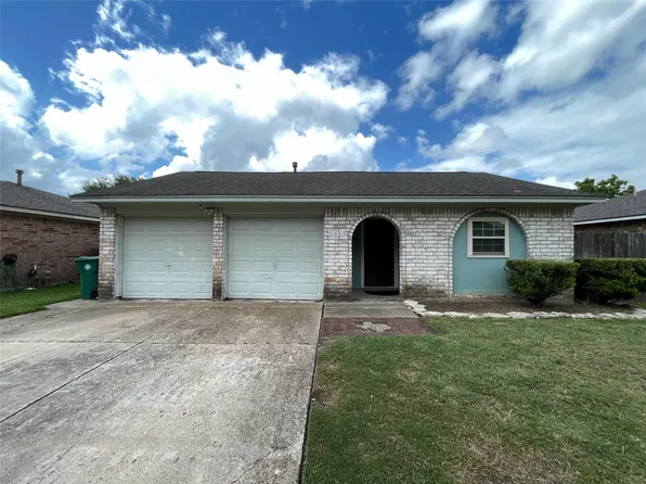 1303 Sigma St, Pasadena, TX 77504