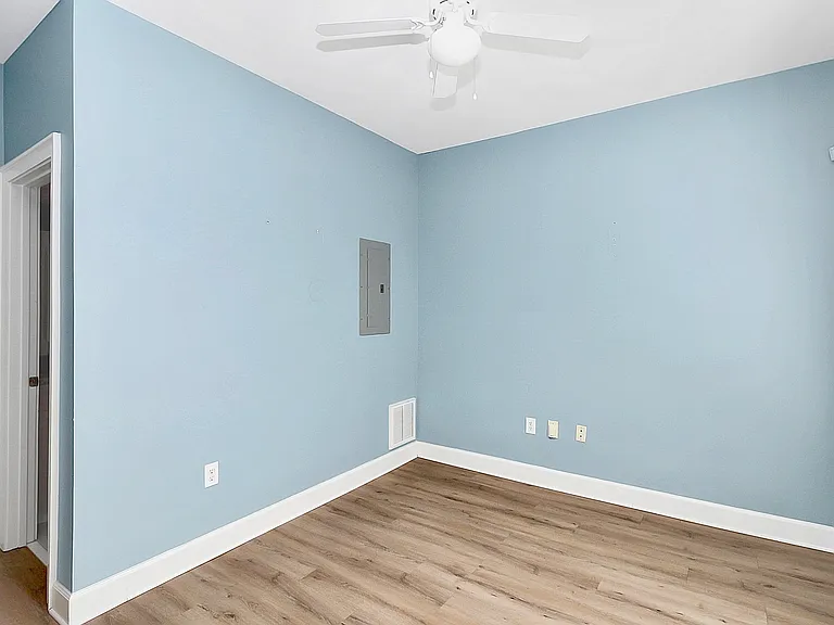 608 Garden District Dr #1 — Photo 17