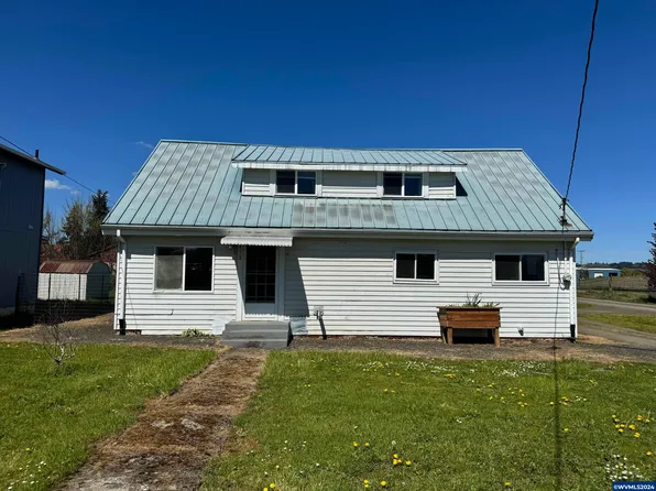 478 SE Ivy St, Willamina, OR 97396