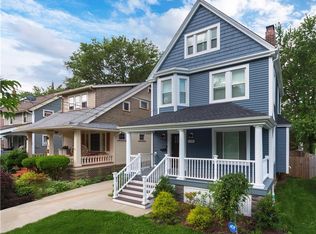 1298 Brockley Ave, Lakewood, OH