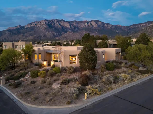 6100 Club Cholla Ct NE, Albuquerque, NM 87111