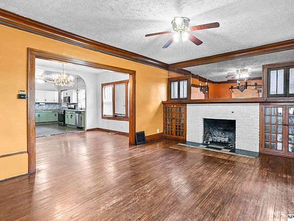 5th image of 2449 Fontenelle Blvd