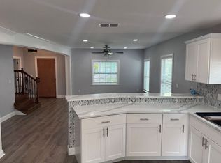 2539 W Main St, Tampa, FL 33607