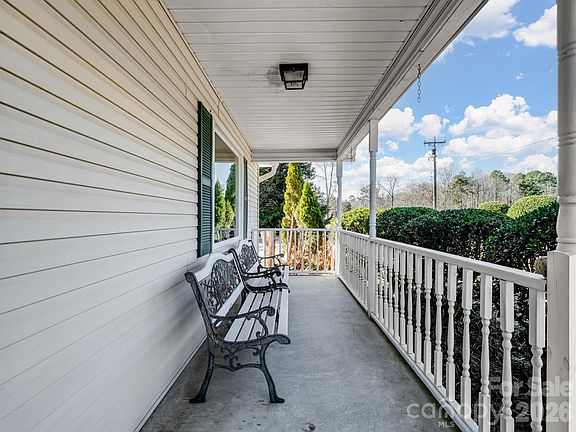 5th image of 1909 Charlotte Hwy