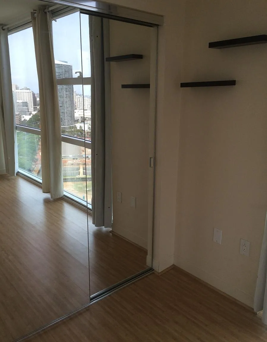 2 bed, 978 sqft, $3,100 — Photo 3
