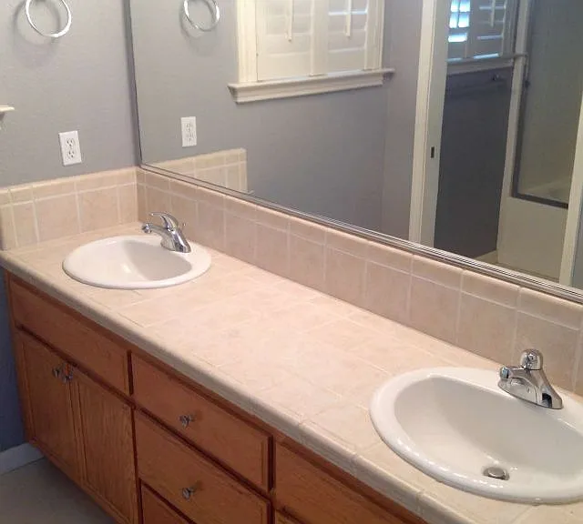 808 Boyd Dr — Photo 8