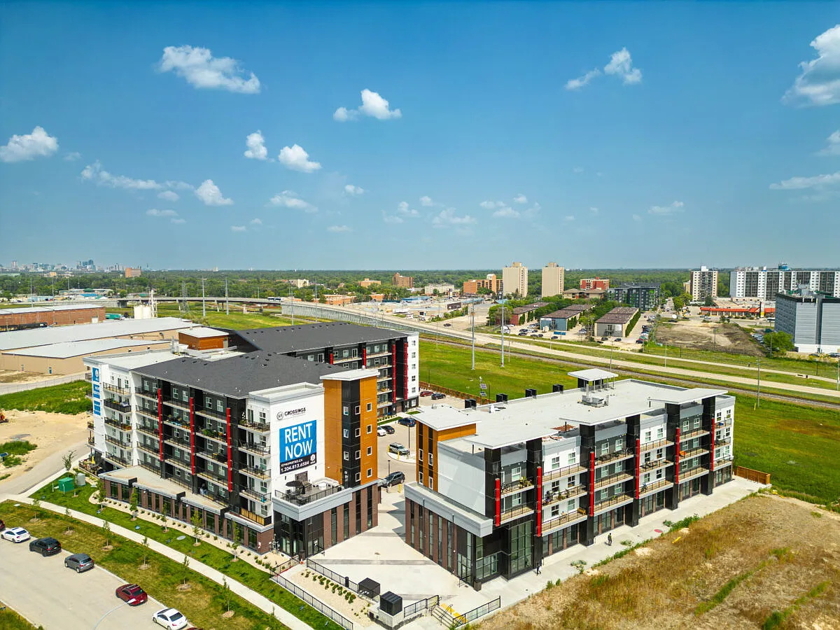 Crossings at the Refinery District Apartments — Photo 2