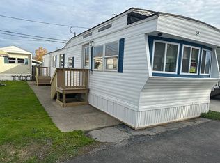 69 Shamrock Dr, Buffalo, NY 14218