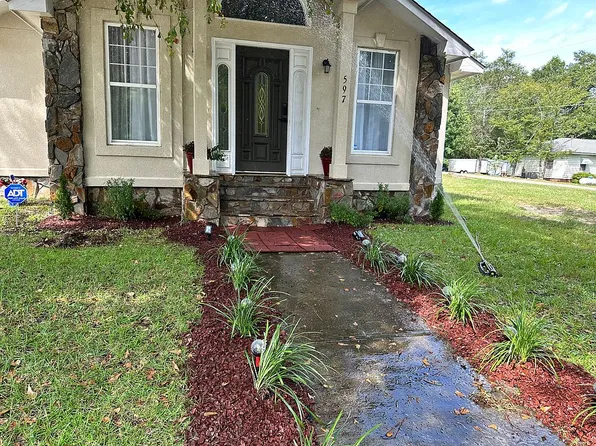 597 Mill Rd, Rockingham, NC 28379