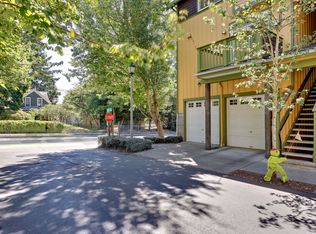 101 Sadie Ln NW #A, Bainbridge Island, WA 98110