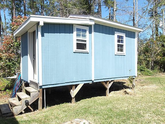 5th image of 60 Croaker Rd S