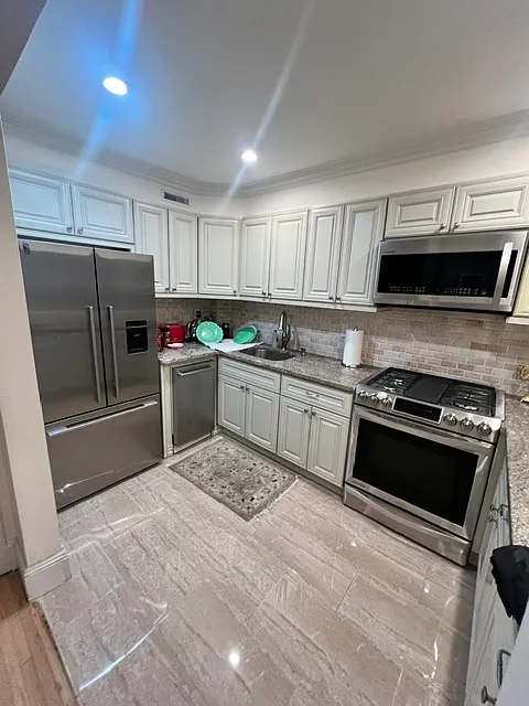 312 West 77th Street — Photo 4