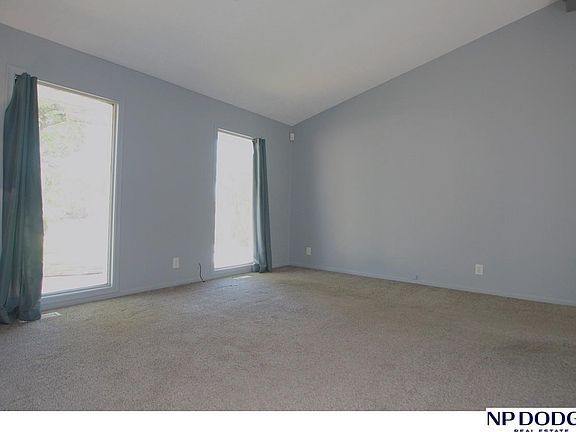 2nd image of 5807 S 136th St