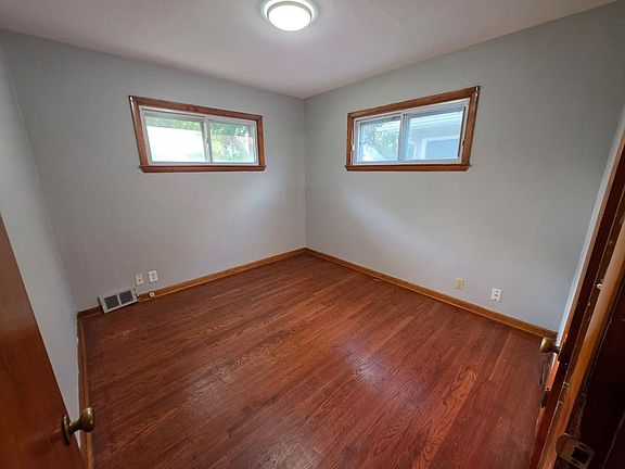 5th image of 5920 N 66th St