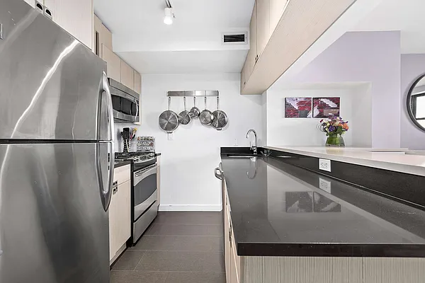 Sold by Compass | media 3