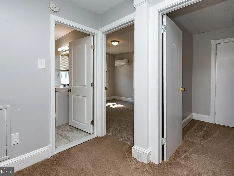 334 E Conestoga Rd — Photo 21