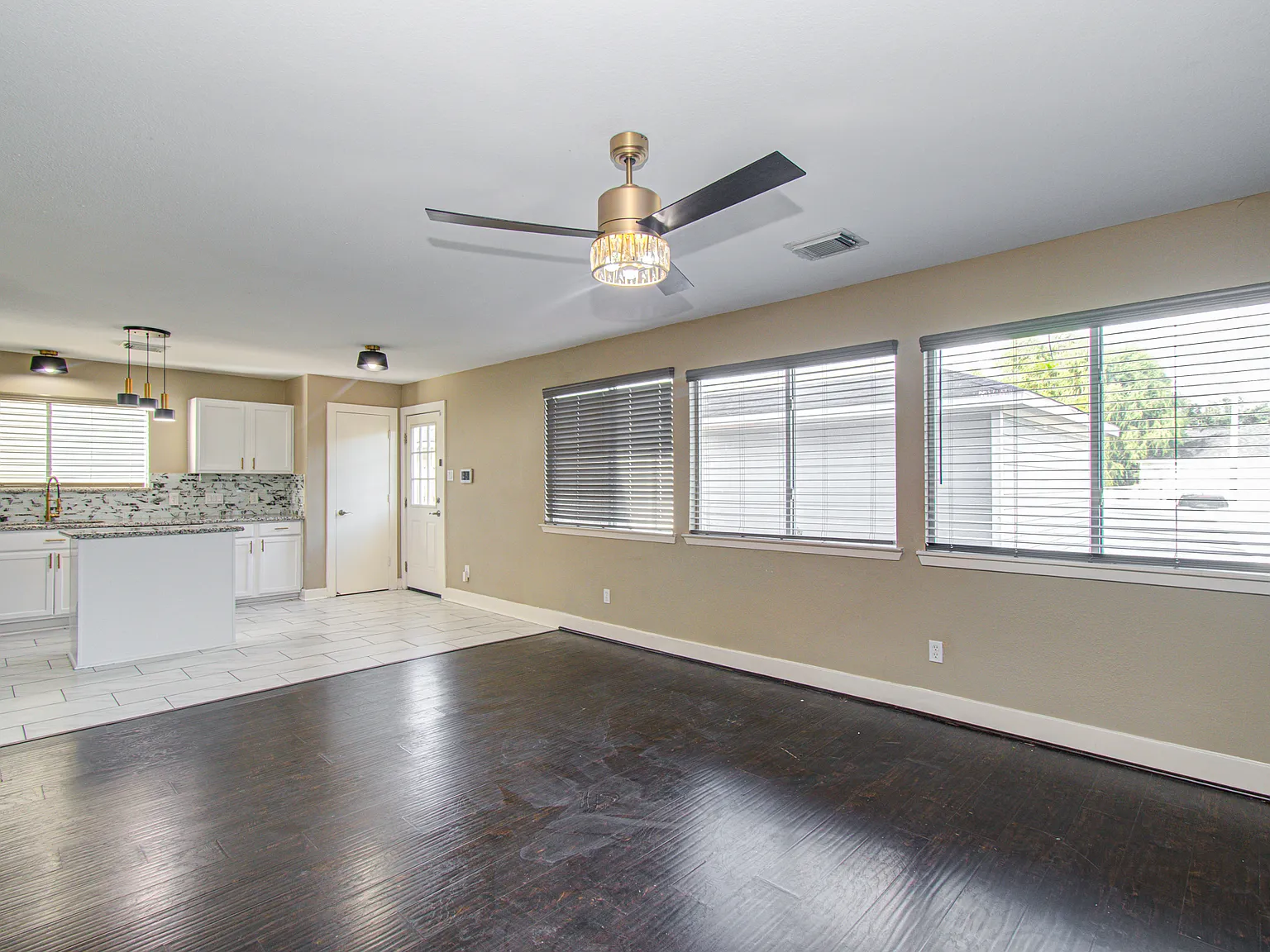 19407 Wann Park Drive - 1 — Photo 4