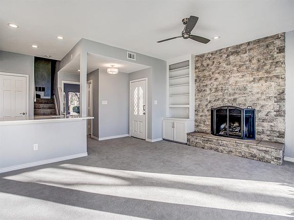 2nd image of 3005 Portside Dr