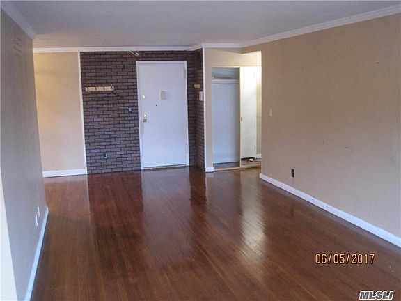 5th image of 1 Birchwood Ct APT 4C