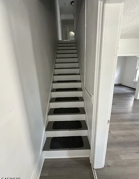 9 E Main St #9 — Photo 20