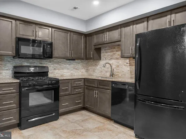 2902 State Hill Rd APT E4, Reading, PA 19610
