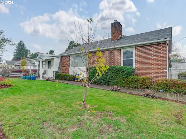 414 NE Repass Rd, Vancouver, WA 98665