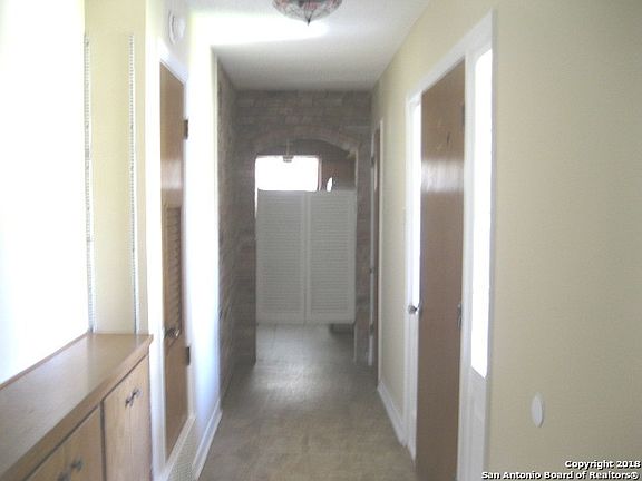 2nd image of 5822 Kettering Dr