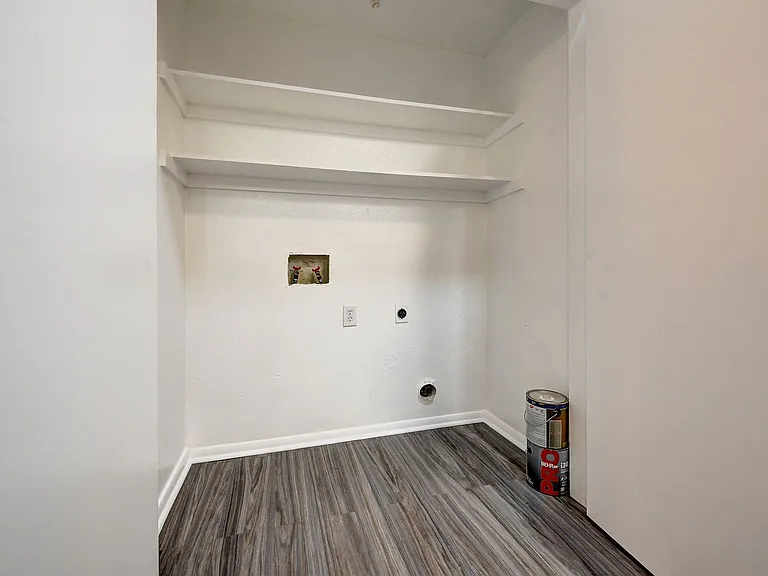 2221 NW 117th St — Photo 27