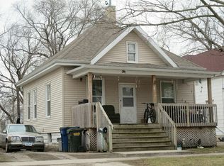 218 E 9th St, Waterloo, IA 50703