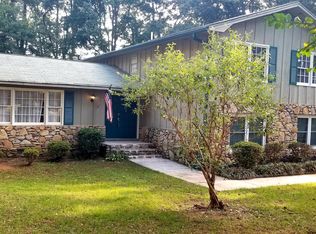 2316 Country Club Dr SE, Conyers, GA 30013