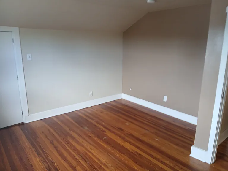 321 Marshall St #2 — Photo 11