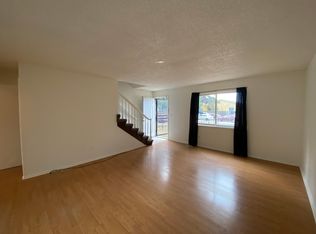 1906 Eagle St, Aurora, CO 80011