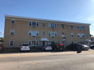 1910 Division St APT 8, Melrose Park, IL 60160