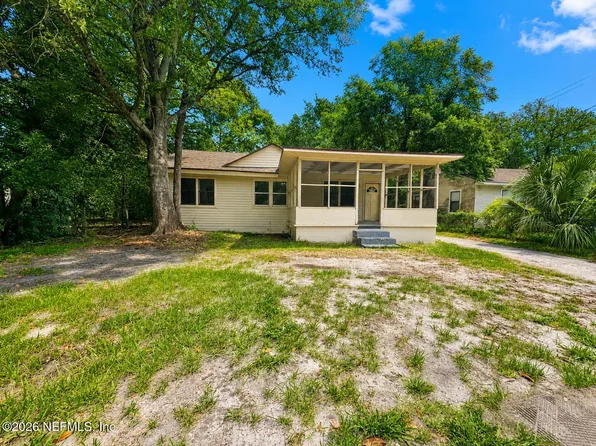 957 ODESSA Drive E, Jacksonville, FL 32254