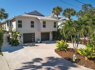 4926 Commonwealth Dr, Sarasota, FL 34242