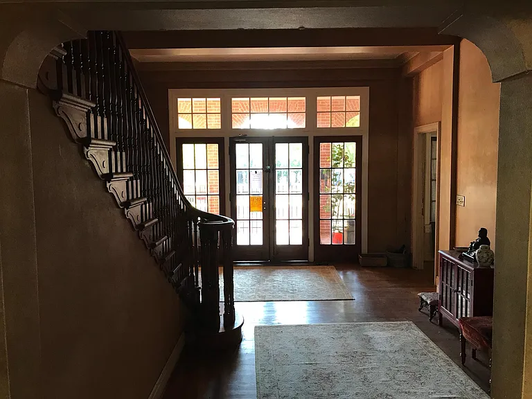 704 N Stockton St — Photo 1