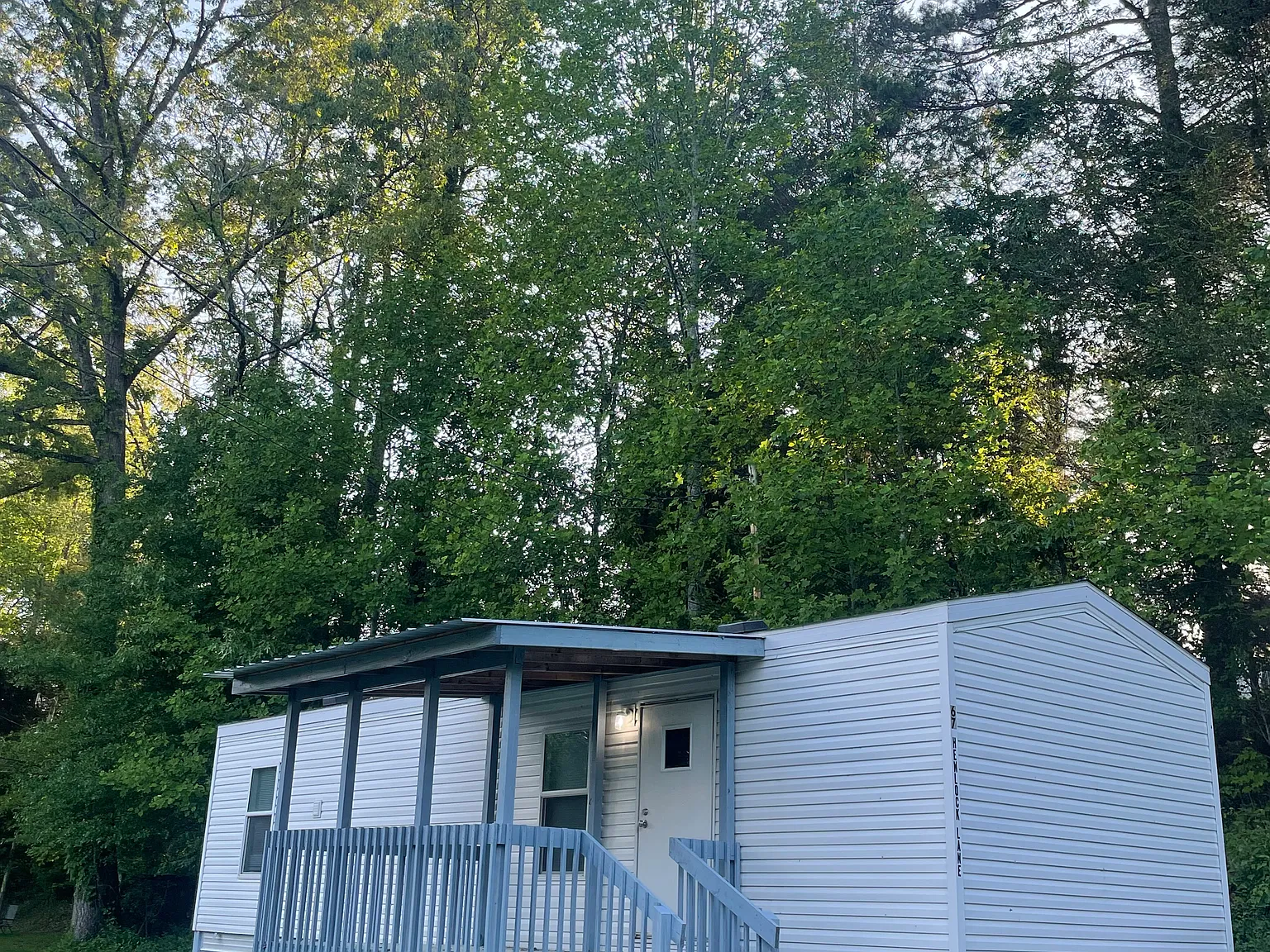 67 Hemlock Ln — Photo 1