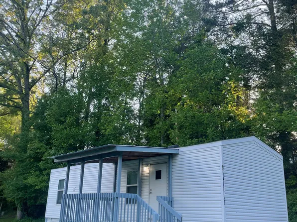 67 Hemlock Ln, Hayesville, NC 28904