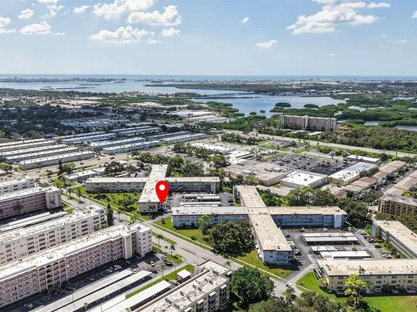 5530 80th St N Unit B106, Saint Petersburg, FL 33709