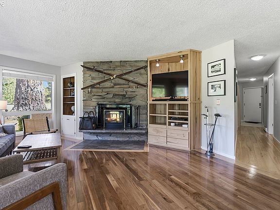 5th image of 68553 E Fairway Estates Rd #F3